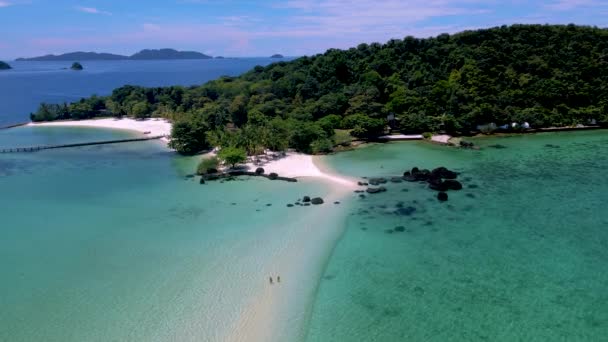 Вид Повітря Пару Чоловіків Жінок Тропічний Острів Таїланді Острів Кох — стокове відео