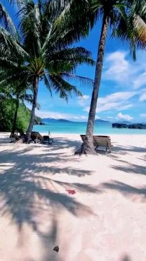 Koh Kham Trat Tayland, Koh Mak Tayland yakınlarındaki tropik adanın havadan görünüşü.