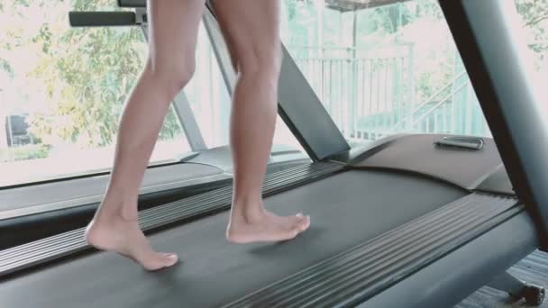 Nahaufnahme Der Beine Einer Thailändischen Fitness Jungen Frau Sportbekleidung Die — Stockvideo