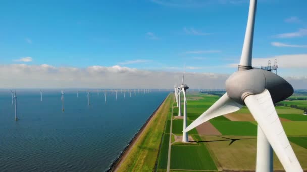 Windmolens Zee Zijn Van Bovenaf Zien Vanuit Een Drone Luchtfoto — Stockvideo