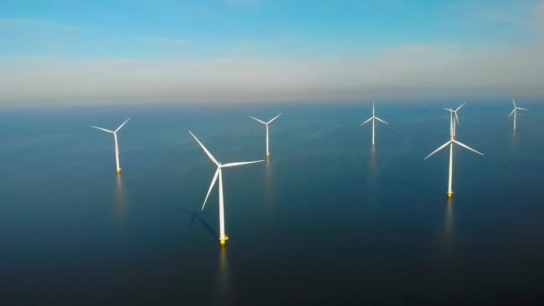 荷兰一个巨大的风车公园 从空中俯瞰海面上的风力涡轮机 — 图库视频影像