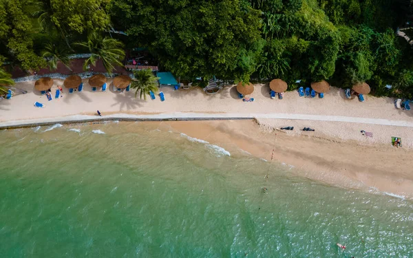 Drone Vista Aérea Cozy Beach Pattaya Tailândia Com Pessoas Tomando — Fotografia de Stock