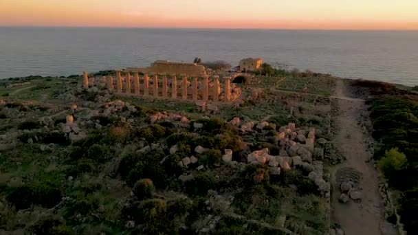 Selinunte Tempel Drone Luchtfoto Van Griekse Romeinse Tempels Tijdens Zonsondergang — Stockvideo