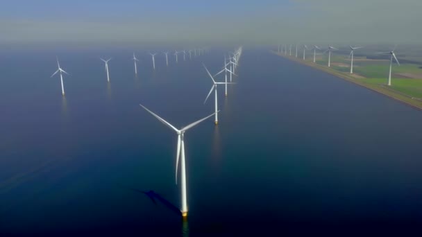 Offshore Windmühlenpark Und Ein Blauer Himmel Windmühlenpark Meer Luftaufnahme Mit — Stockvideo