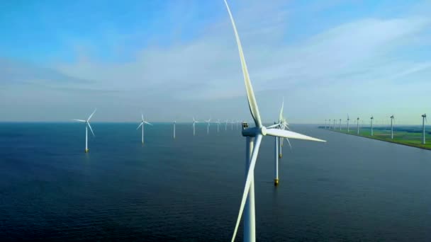 Ветряные Мельницы Море Генерируют Зеленую Энергию Нидерландах Вид Парк Ветряной — стоковое видео