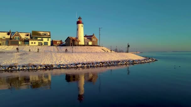 Schnee Winterwetter Leuchtturm Von Urk Felsstrand Ijsselmeer Bei Der Ehemaligen — Stockvideo