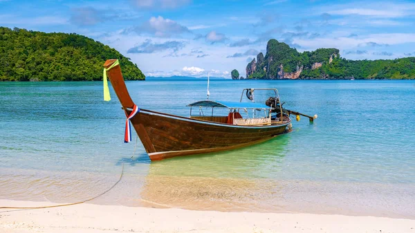 Koh Phi Phi Don Tajlandia Longtail Łódź Plaży Kho Phi — Zdjęcie stockowe