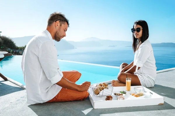 Oia Santorini Couple Luxury Vacation Greece Oia Santorini Men Woman — Stock Photo, Image