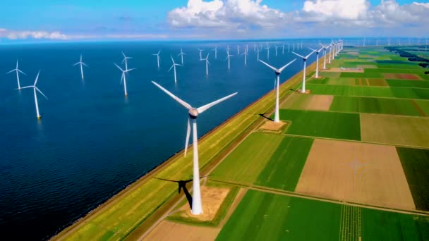 风车公园和蓝天 风车公园在海洋鸟瞰与风力涡轮机Flevoland荷兰Ijsselmeer — 图库视频影像