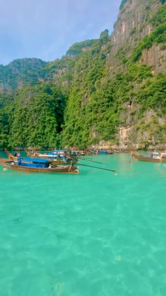 Longtail Boats Green Blue Turqouse Lagoon Pileh Lagoon Tropical Island — Video