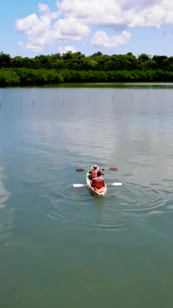 Couple Kayak Mangrove Forest Phuket Thailand Men Women Paddling Kayak — 비디오