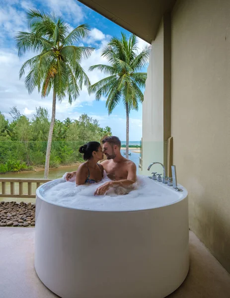 Couple Man Women Bathtub Luxury Vacation Couple Relaxing Bath — Stok fotoğraf