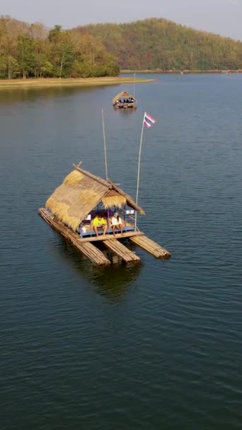 Men Women Bamboo Raft Huai Krathing Lake North Eastern Thailand — Stockvideo