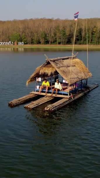 Men Women Bamboo Raft Huai Krathing Lake North Eastern Thailand — Stockvideo