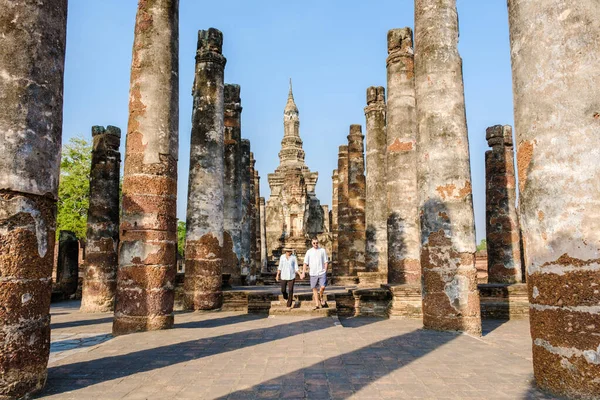 Wat Mahathat Sukhothai Eski Şehri Tayland Ziyaret Eden Turistler Güney — Stok fotoğraf
