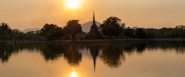 Wat Στο Ηλιοβασίλεμα Sukhothai Παλιά Πόλη Ταϊλάνδη Αρχαία Πόλη Και — Φωτογραφία Αρχείου