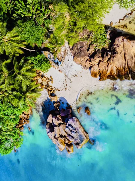 Dron Widok Góry Tropikalnej Plaży Seszelach Anse Volbert Plaża Praslin — Zdjęcie stockowe