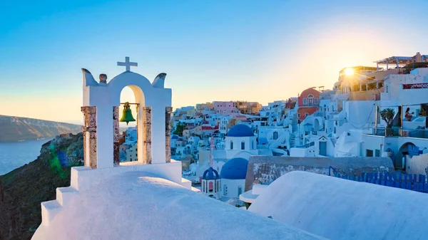 Oia Santorini Griekenland Avonds Bij Zonsondergang Een Traditioneel Grieks Dorp — Stockfoto