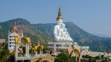 Wat Pha Sorn Kaew Tapınak Camın Üzerinde Khao Kho, Petchabun, Tayland.