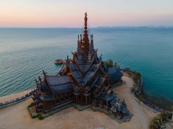 Святилище Істини Паттайя Таїланд Під Час Заходу Сонця Висоти Яку — стокове фото