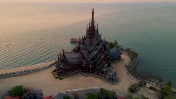Pattaya Thailand Heiligtum Der Wahrheit Pattaya Thailand Hölzerner Tempel Meer — Stockvideo