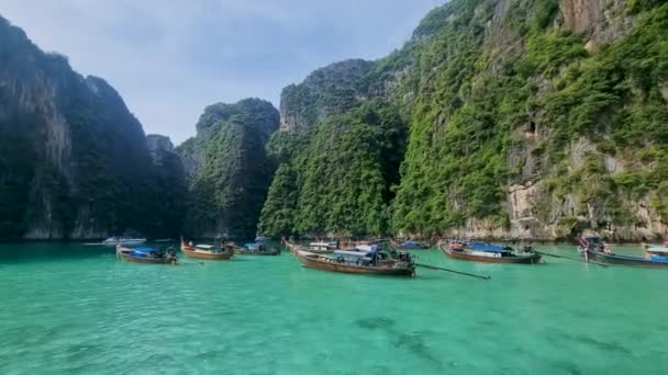 Longtail Lodě Pileh Lagoon Koh Phi Phi Maya Bay Thajsko — Stock video