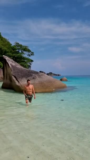 Tayland Similan Adası Ndaki Similan Adası Nda Turkuaz Renkli Okyanusu — Stok video