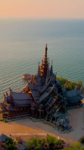 Pattaya Tailandia Santuario Verdad Pattaya Tailandia Templo Madera Junto Océano — Vídeos de Stock