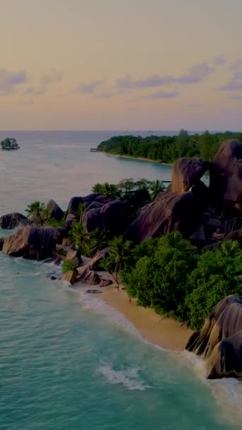Anse Source Dargent Stranden Vid Solnedgången Digue Seychellerna Tropisk Strand — Stockvideo