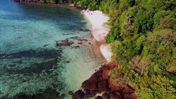 Widok Powietrza Wyspę Koh Kradan Trang Tajlandia Tropikalna Plaża Rafą — Wideo stockowe