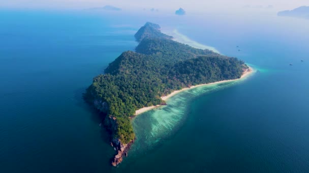 Drone Αεροφωτογραφία Του Νησιού Koh Kradan Στο Trang Ταϊλάνδη Tropical — Αρχείο Βίντεο
