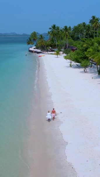 Острів Кох Мук Сонячний День Таїландський Пляж Туркузою Забарвлений Океан — стокове відео