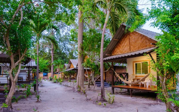Bungalows Cabana Bambu Praia Tailândia Alojamento Mochileiro Simples Tailândia Praia — Fotografia de Stock