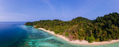 Tayland 'da Koh Kradan adasının kumsalında manzara, Koh Kradan Adası Trang üzerinde hava manzarası