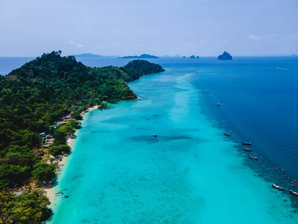 Wyspa Koh Kradan Białą Tropikalną Plażą Turkusowym Oceanem Widok Lotu — Zdjęcie stockowe