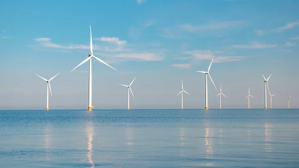 Turbinas Molinos Viento Con Cielo Azul Océano Países Bajos Europa —  Fotos de Stock