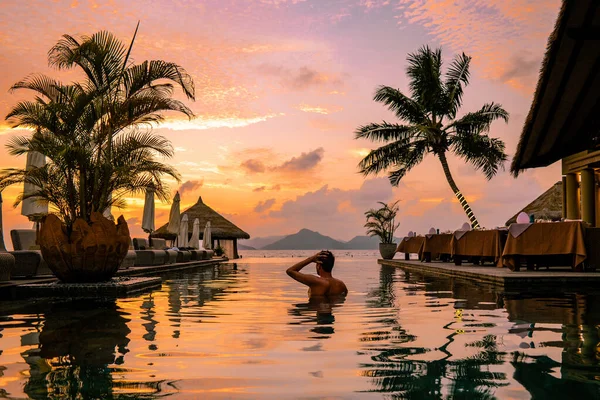 Luxus Schwimmbad Tropischen Ferienort Erholsame Ferien Auf Den Seychellen Digue — Stockfoto