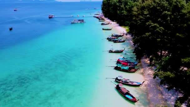 Ilha Koh Kradan Sul Tailândia Com Barcos Cauda Longa Praia — Vídeo de Stock
