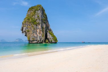 Phranang Plajı Krabi Tayland, Tayland 'da Railay Krabi' nin tropikal plajı, Panoramik Tayland Railay Sahili
