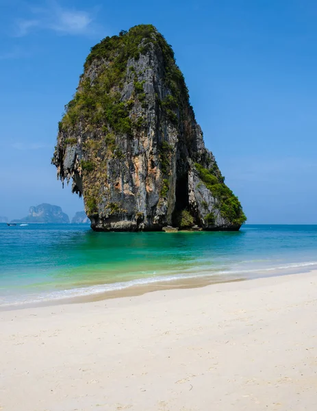 View Limestone Cliffs Railay Beach Krabi Thailand — Stock Photo, Image