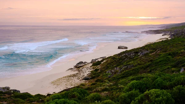 보호구역 남아프리카 웨스턴 케이프의 해돋이 남아프리카 공화국에서 아름다운 해변으로 여름의 — 스톡 사진