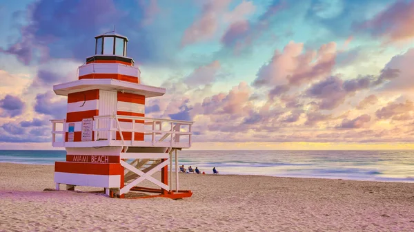 Lifeguard Hut Beach Miami Florida Colorful Hut Beach Sunrise Miami — Foto Stock