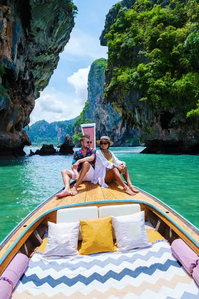 Homme Une Femme Couple Lors Voyage Sur Île Tropicale Island — Photo