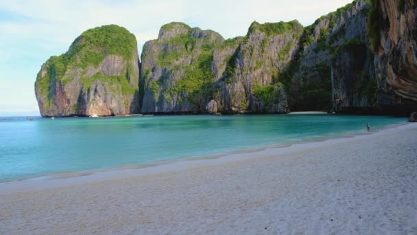 Het Strand Van Maya Bay Koh Phi Phi Thailand Ochtend — Stockvideo