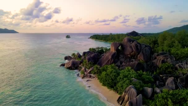 Puesta Sol Anse Source Dargent Digue Seychelles Playa Tropical Durante — Vídeo de stock