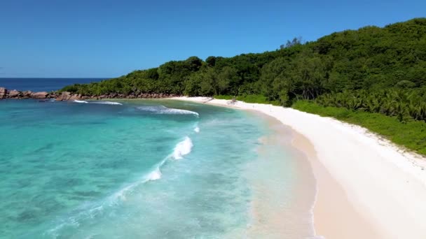 Playa Anse Cocs Digue Seychelles Playa Tropical Durante Unas Vacaciones — Vídeo de stock
