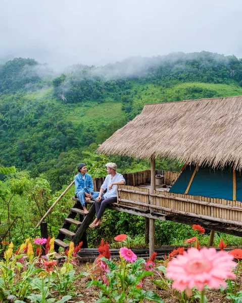 Doi Luang Chiang Dao Mountain Hills Chiang Mai Thailand Couple — Stock Photo, Image
