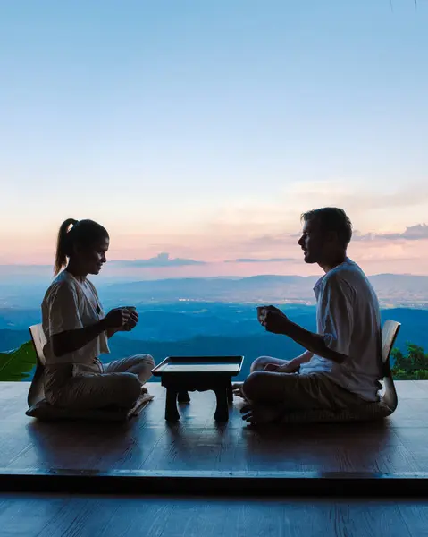 Couple Men Women Drinking Tea Japanese Style Homestay Vacation Northern — Stock Photo, Image