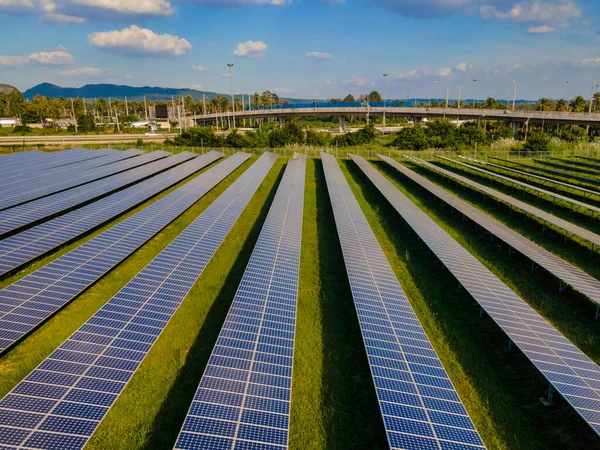 Sun Energy Power Solar Panel Field Thailand Evening Light — Stock Photo, Image