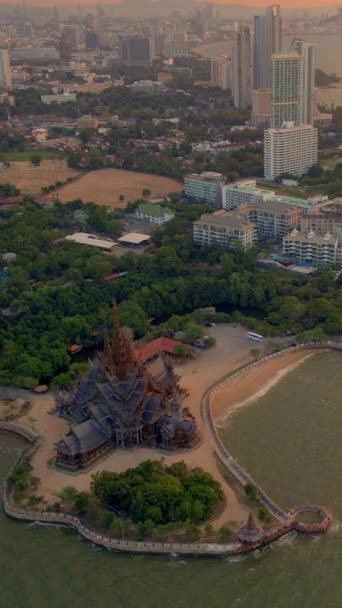 Sanktuarium Prawdy Drewniany Rozci Gacz Pattaya Tajlandii Drewniana Rze Biarka — Wideo stockowe